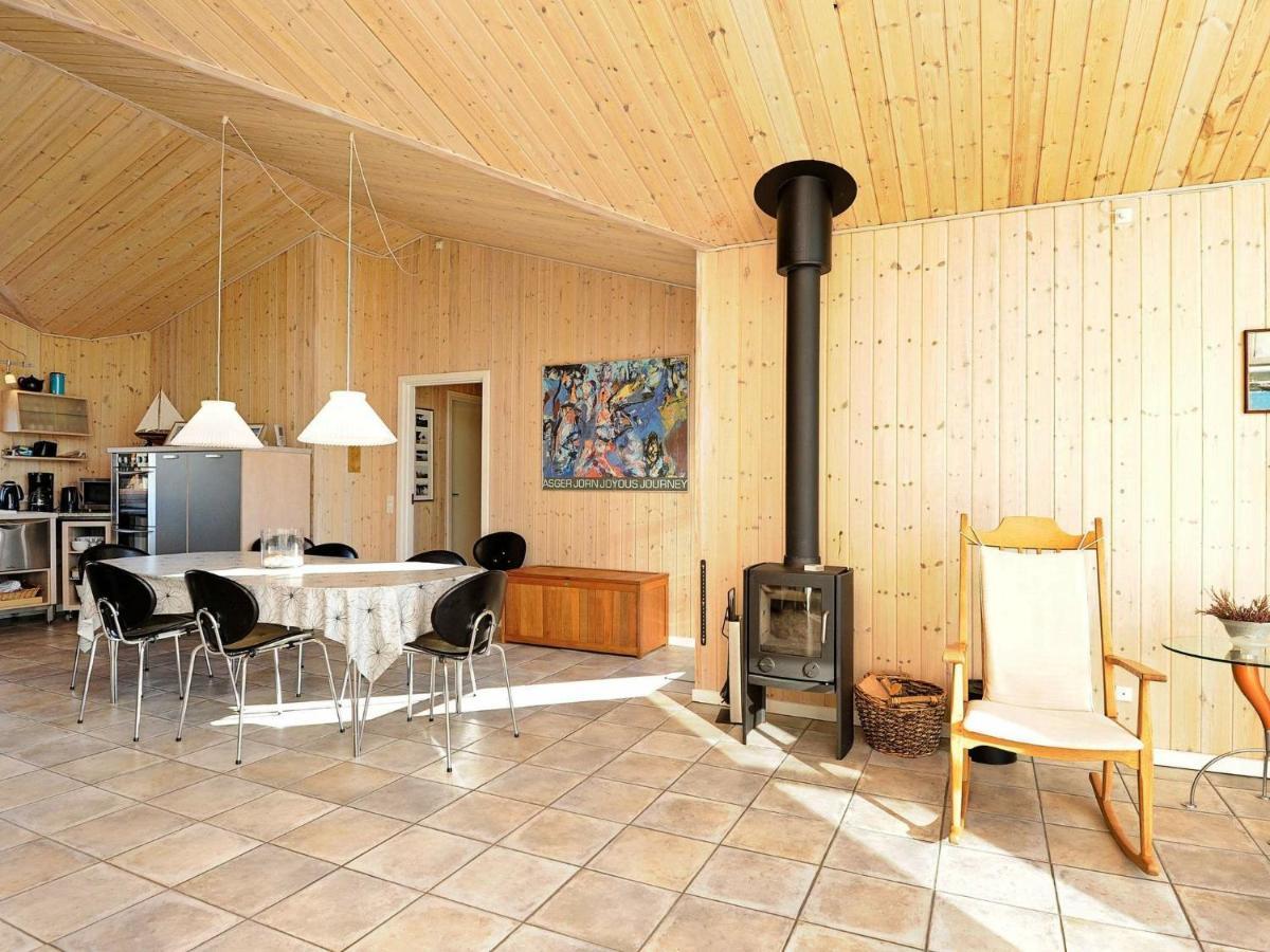 8 Person Holiday Home In Fan Фанё Экстерьер фото